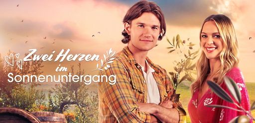 Zwei Herzen im Sonnenuntergang